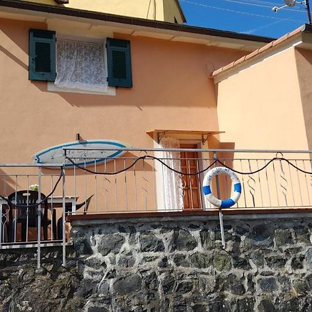 Un Tuffo Nel Mare Villa Levanto Bagian luar foto