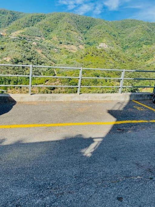 Un Tuffo Nel Mare Villa Levanto Bagian luar foto